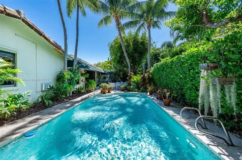 270 Cypress Drive Key Biscayne FL 33149
