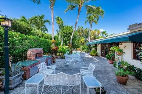 270 Cypress Drive Key Biscayne FL 33149