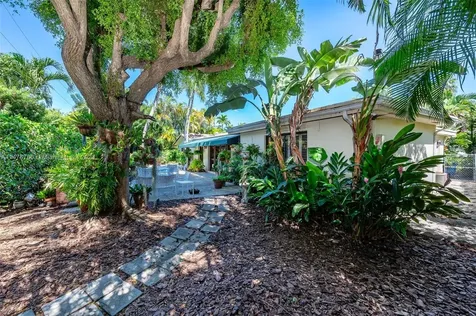 270 Cypress Drive Key Biscayne FL 33149
