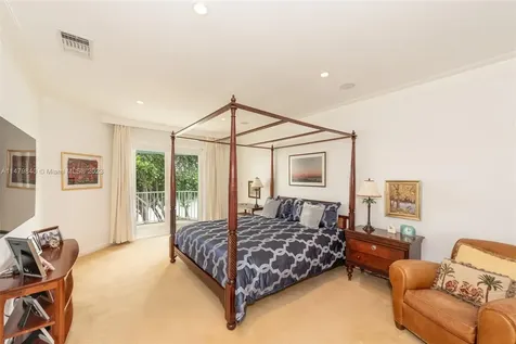 1095 Mariner Drive Key Biscayne FL 33149