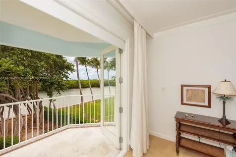 1095 Mariner Drive Key Biscayne FL 33149