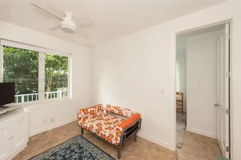 1095 Mariner Drive Key Biscayne FL 33149