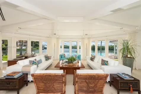 1095 Mariner Drive Key Biscayne FL 33149