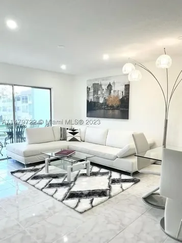5051 W Oakland Park Boulevard Lauderdale Lakes FL 33313