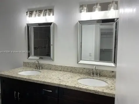 13610 SW 97th Street Miami FL 33186