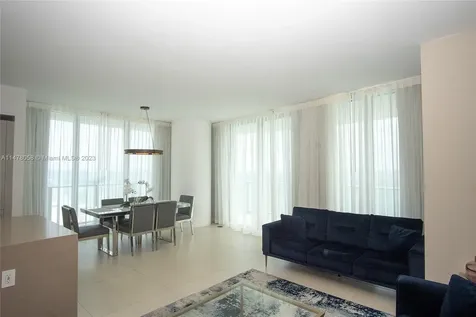 4111 S Ocean Drive Hollywood FL 33019
