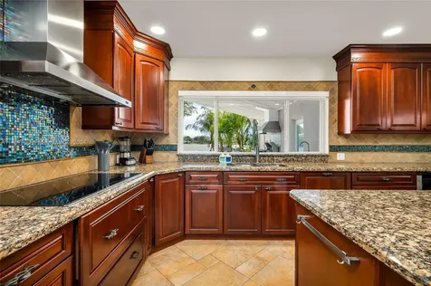 2500 NE 199th Street Miami FL 33180