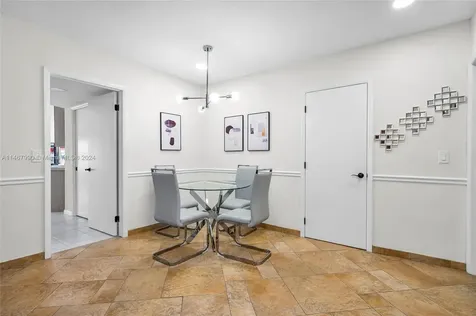 2500 NE 199th Street Miami FL 33180
