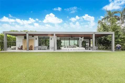 2511 NE 209th Terrace Miami FL 33180