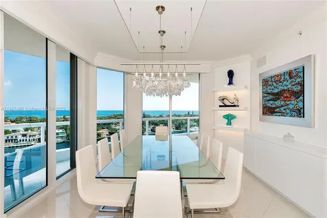 21200 Point Place Aventura FL 33180