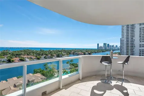 21200 Point Place Aventura FL 33180