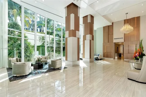21200 Point Place Aventura FL 33180