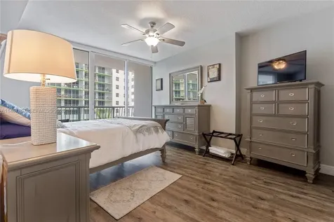 1750 N Bayshore Drive Miami FL 33132