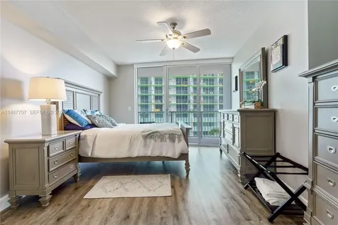 1750 N Bayshore Drive Miami FL 33132