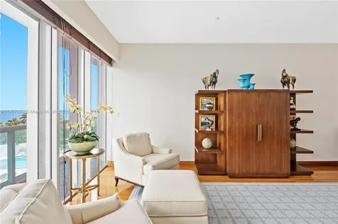 10101 Collins Avenue Bal Harbour FL 33154