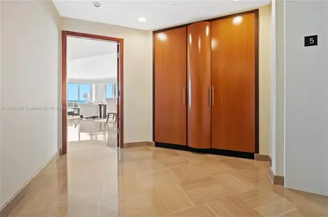 10101 Collins Avenue Bal Harbour FL 33154