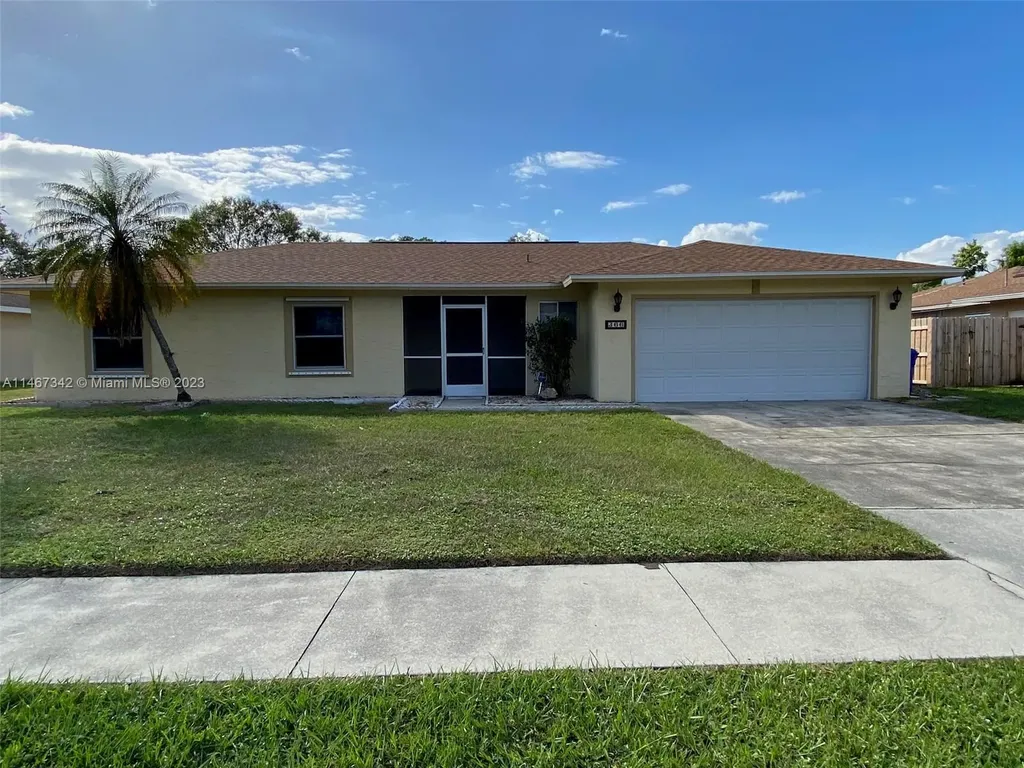 366 Melody Court Fort Myers FL 33916