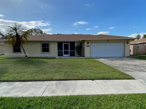366 Melody Court Fort Myers FL 33916