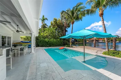 8834 Hawthorne Avenue Surfside FL 33154