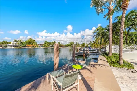 8834 Hawthorne Avenue Surfside FL 33154
