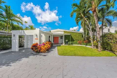 8834 Hawthorne Avenue Surfside FL 33154