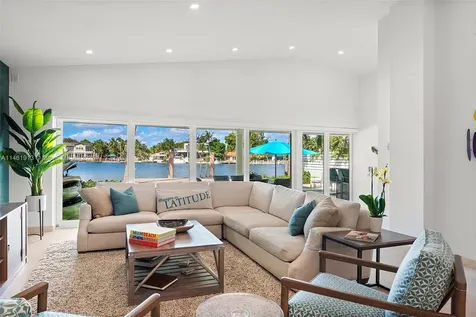 8834 Hawthorne Avenue Surfside FL 33154
