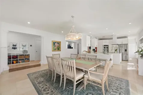 8834 Hawthorne Avenue Surfside FL 33154
