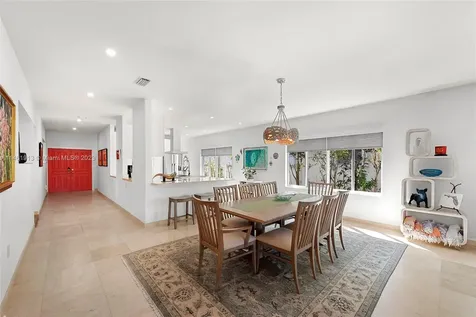 8834 Hawthorne Avenue Surfside FL 33154
