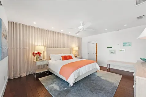 8834 Hawthorne Avenue Surfside FL 33154