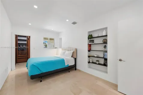 8834 Hawthorne Avenue Surfside FL 33154