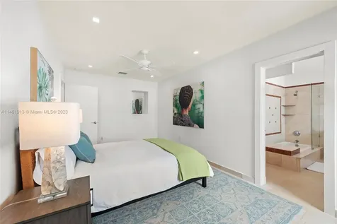 8834 Hawthorne Avenue Surfside FL 33154