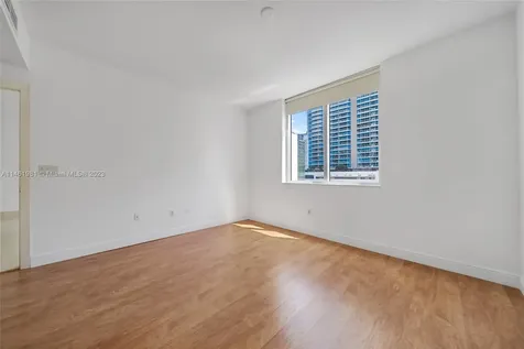 1060 Brickell Avenue Miami FL 33131