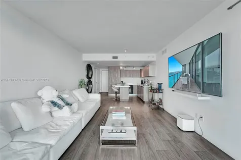 3131 NE 7th Avenue Miami FL 33137