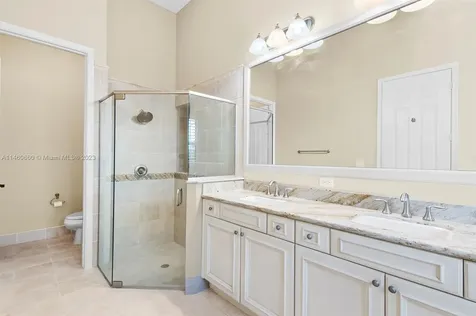 3190 NW 84th Way Cooper City FL 33024
