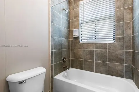 3190 NW 84th Way Cooper City FL 33024