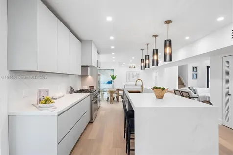 750 W 59th Street Miami Beach FL 33140