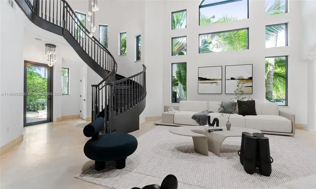 6045 La Gorce Drive Miami Beach FL 33140