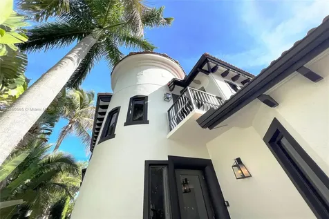 6045 La Gorce Drive Miami Beach FL 33140