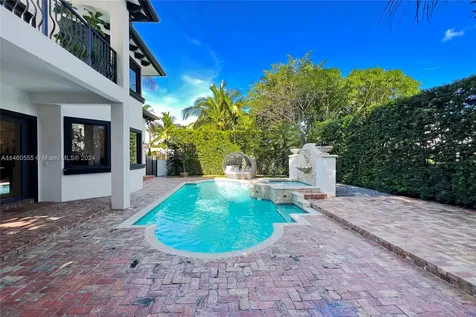 6045 La Gorce Drive Miami Beach FL 33140
