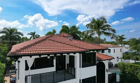 6045 La Gorce Drive Miami Beach FL 33140