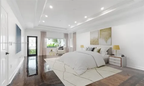 6045 La Gorce Drive Miami Beach FL 33140