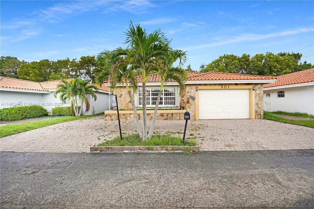 901 SW 136th Place Miami FL 33184