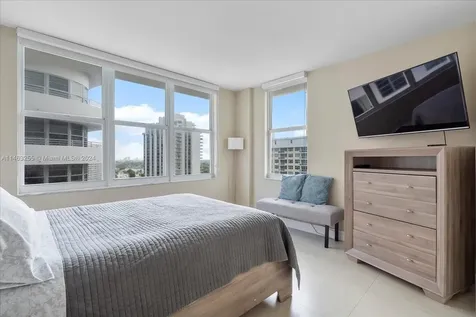 5601 Collins Avenue Miami Beach FL 33140