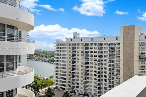 5601 Collins Avenue Miami Beach FL 33140
