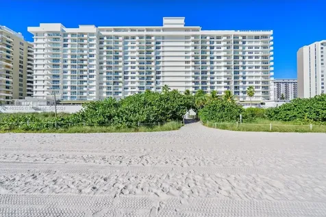 5601 Collins Avenue Miami Beach FL 33140