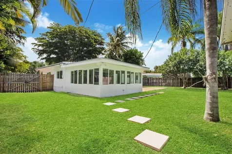 8120 SW 62nd Place South Miami FL 33143