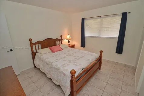 1321 NW 93rd Avenue Pembroke Pines FL 33024