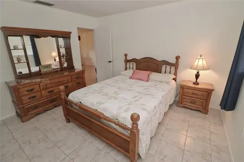 1321 NW 93rd Avenue Pembroke Pines FL 33024