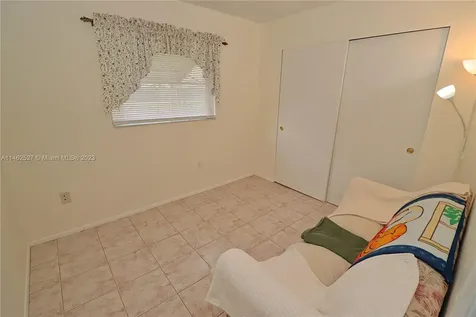 1321 NW 93rd Avenue Pembroke Pines FL 33024