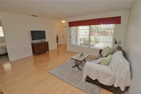 1321 NW 93rd Avenue Pembroke Pines FL 33024